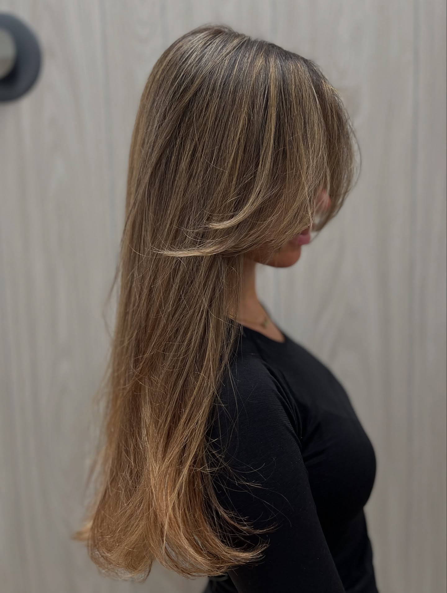 AleJr Salon hairstyle gallery image 5